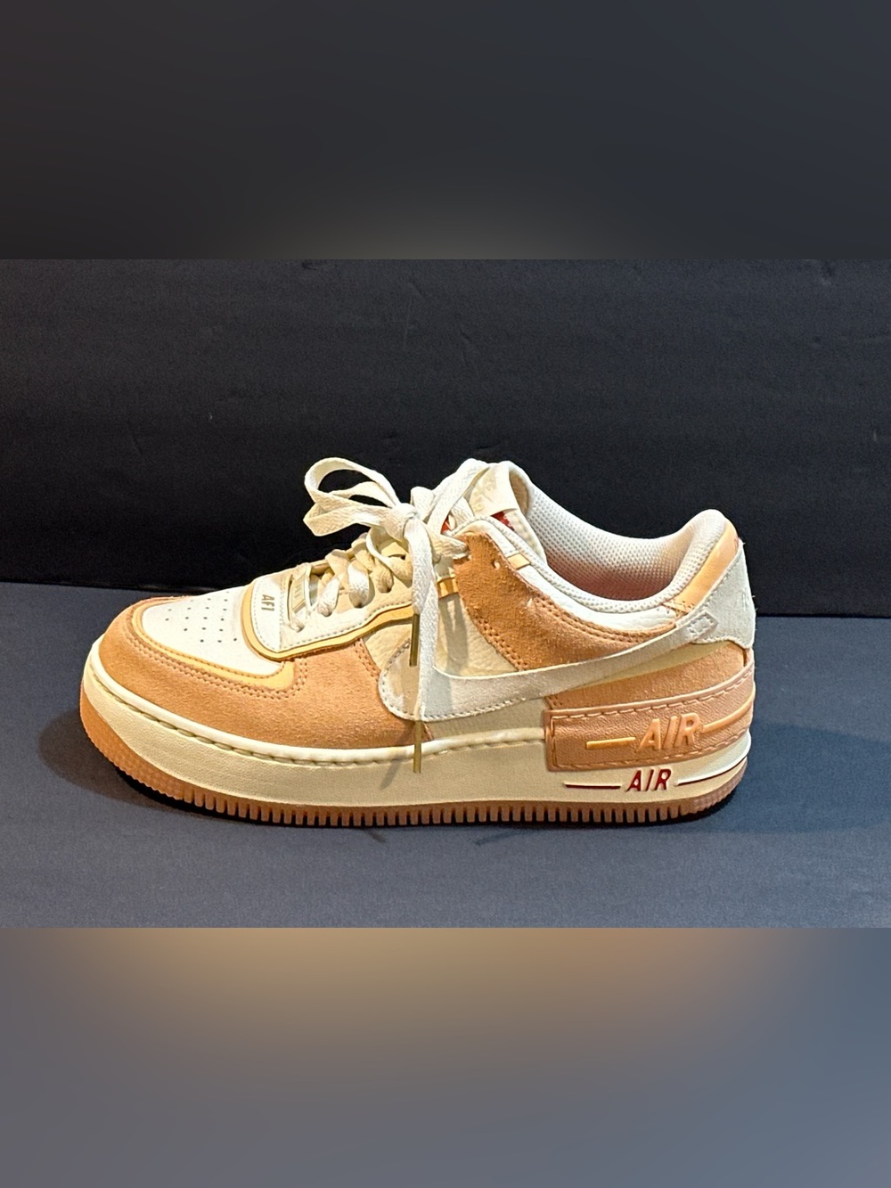 🔥🔥Nike Air Force 1 Shadow Sisterhood Cashmere Tan/White Women’s Size 7.5🔥